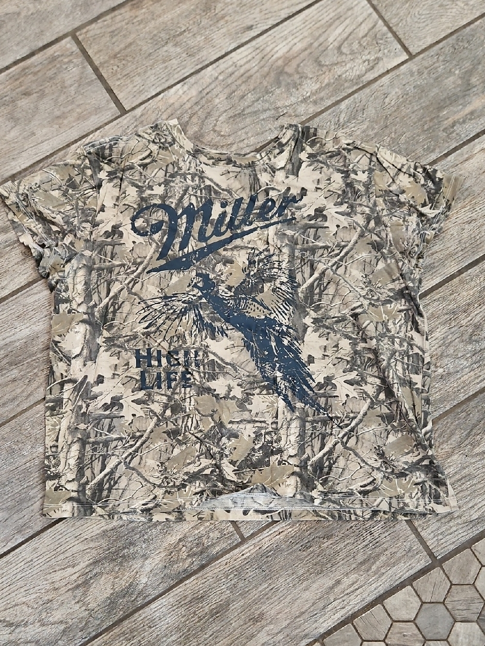 Miller High Life Camo T Shirt Size Large